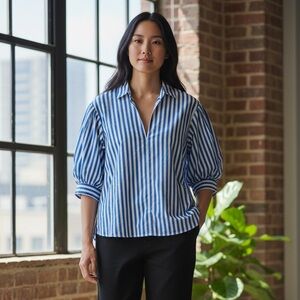 AYR  The Capeside Shirt in Athens Blue Stripe Cotton Poplin V-Neck Puff Slve XL